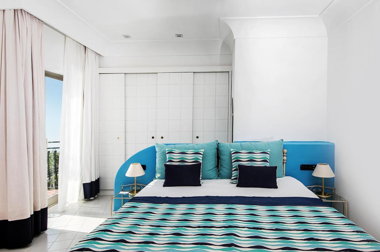 Suite Junior con terraza y vistas al mar